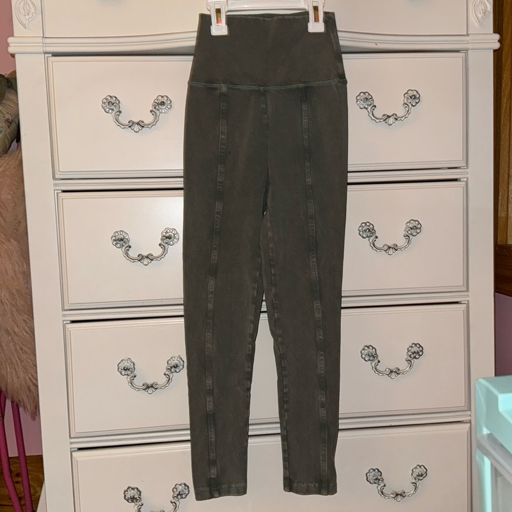 Offline by Aerie olive green high-rise leggings